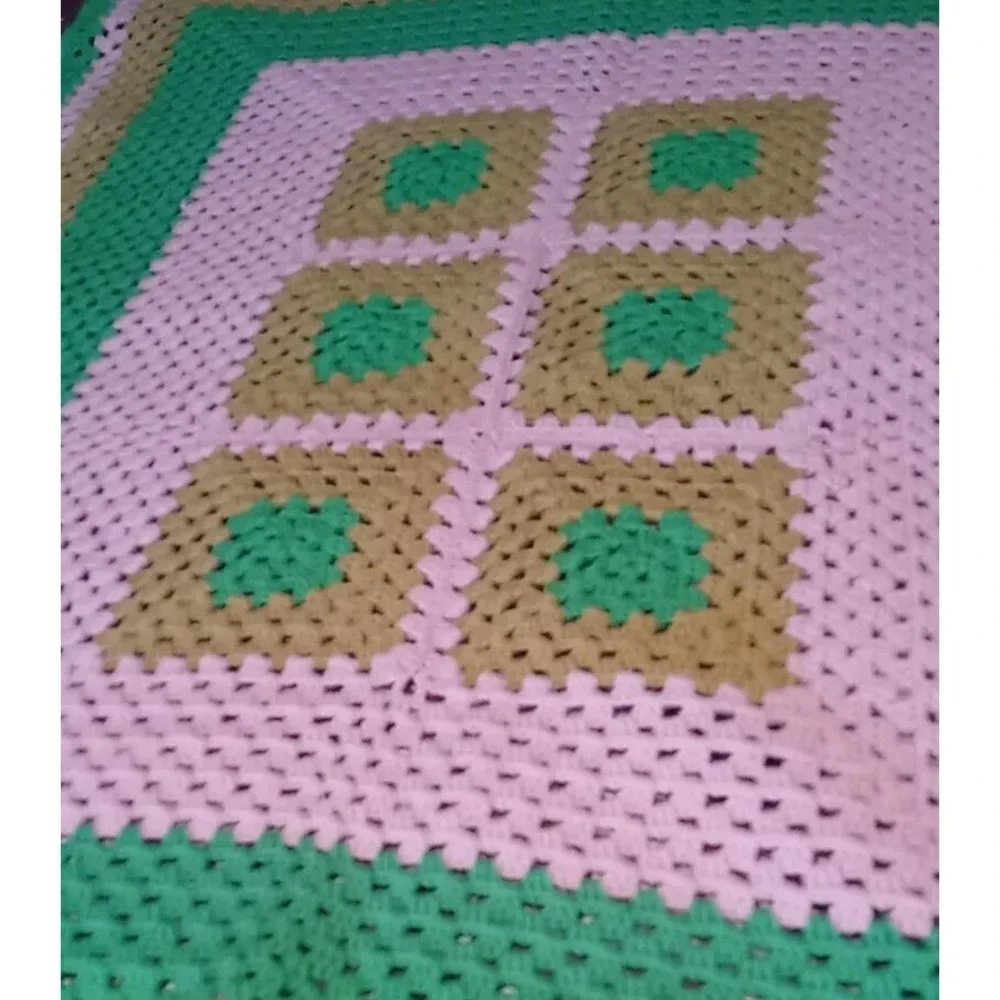 Vtg Handmade Granny Square Blanket Crochet Knit‎ Afghan Throw Blanket 45 X 37